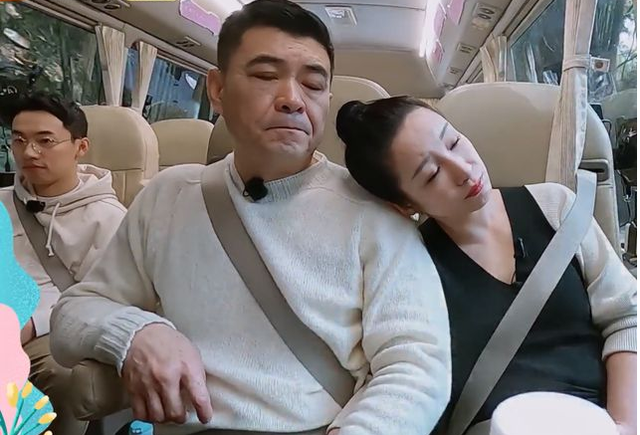 秦海璐婆婆：老公儿子均离世，儿媳孕期忍痛照顾，生活幸福也有泪
