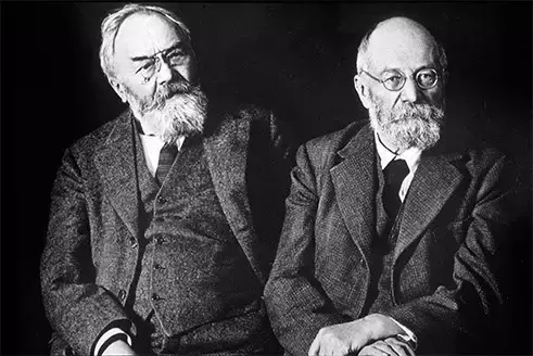 米其林餐厅是什么意思，米其林餐厅是啥意思（米其林是轮胎还是餐厅）