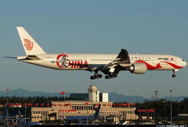 熔断航班是什么意思，熔断航班百度百科（美国回国航班连续熔断）