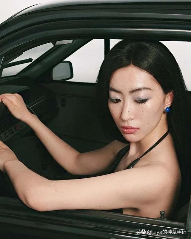 收到礼物很感动的句子，朋友圈收到礼物很感动的句子简短（直男送的礼物有多窒息）