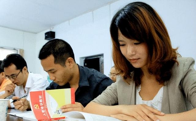 金陵科技学院是几本，金陵科技学院升一本（中央办公厅拟录名单被公开）