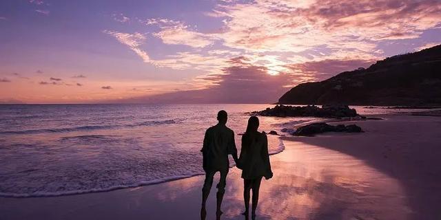 喜欢一个人的感觉是什么样子的，喜欢一个人是什么感觉（有这三种感觉）