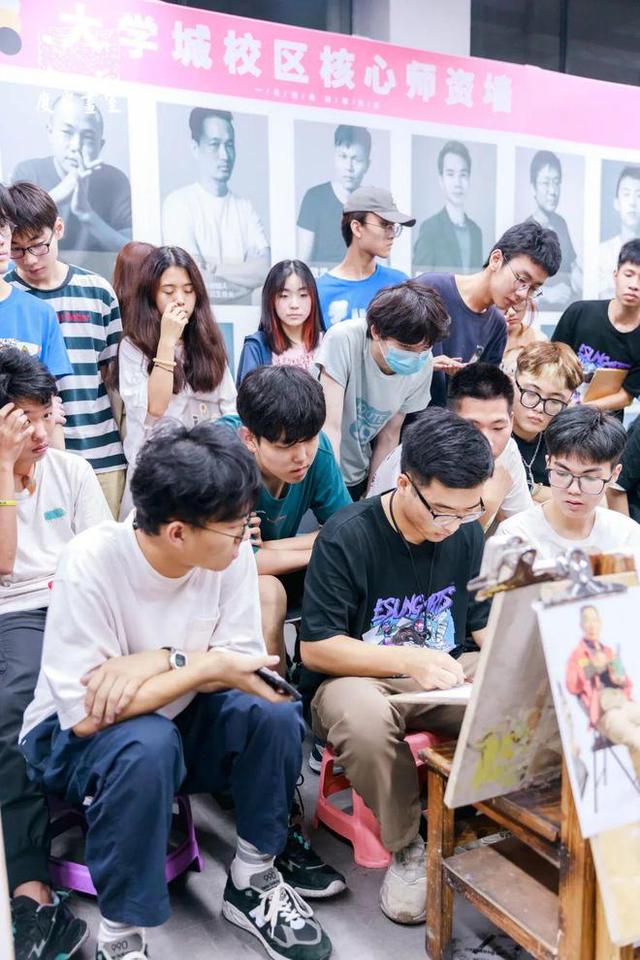 羊简笔画 手把手教你画出超可爱卡通绵羊，羊简笔画（全网都在“羊了个羊”）