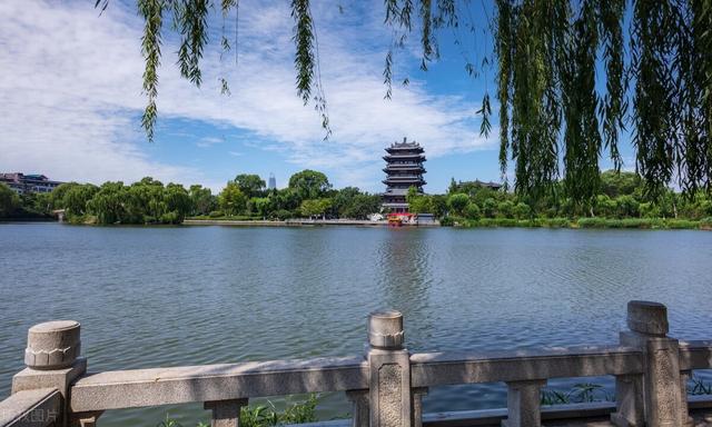 山东济南旅游景点有哪些，济南旅游必去景点攻略详细（泉城济南还有这么多好玩的地方）