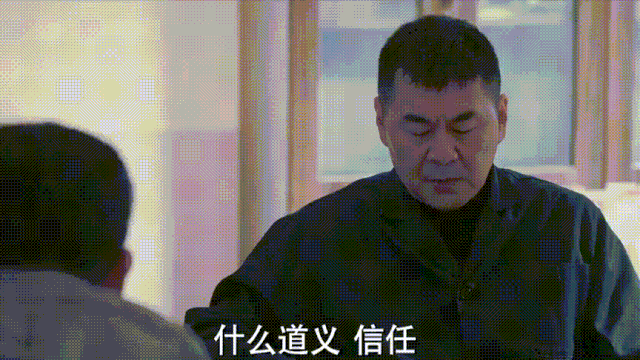 致命一击局长被扣是第几集，致命一击被铐是哪一集（这是一部被严重低估的警匪剧丨国剧60讲第三季）