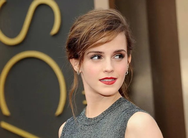 世界十大混血模特，全球最美的10位混血女神