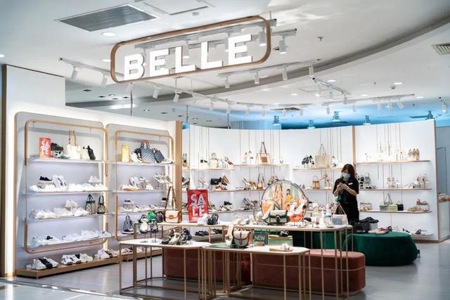 暇步士女鞋价格表，暇步士女鞋价格表和图片（贵友给你夏日不宅家的理由）