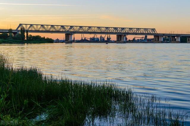 河南唐河县在什么地方，国家为什么要大力发展河南省唐河县