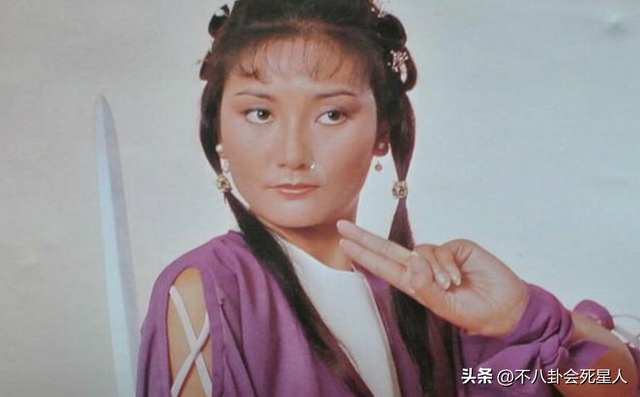 陈晓旭为什么出家，陈晓旭是否爱欧阳奋强（遁入空门的9位明星）