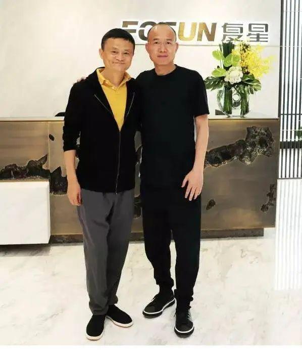 马云，马云一家四口命运多舛真的吗（马云、郭广昌史诗级联手图片）