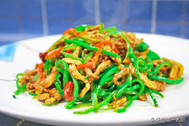 家常小炒五花肉的做法，小炒五花肉的家常做法（软嫩如豆腐）