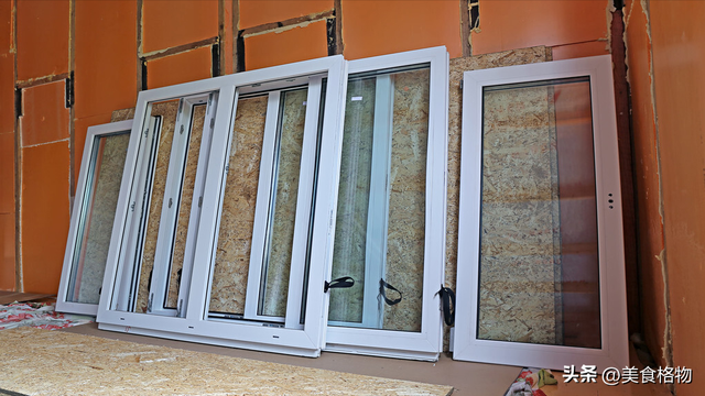 百洁布是什么东西，百洁布的用途和作用（家里纱窗脏了不用愁）