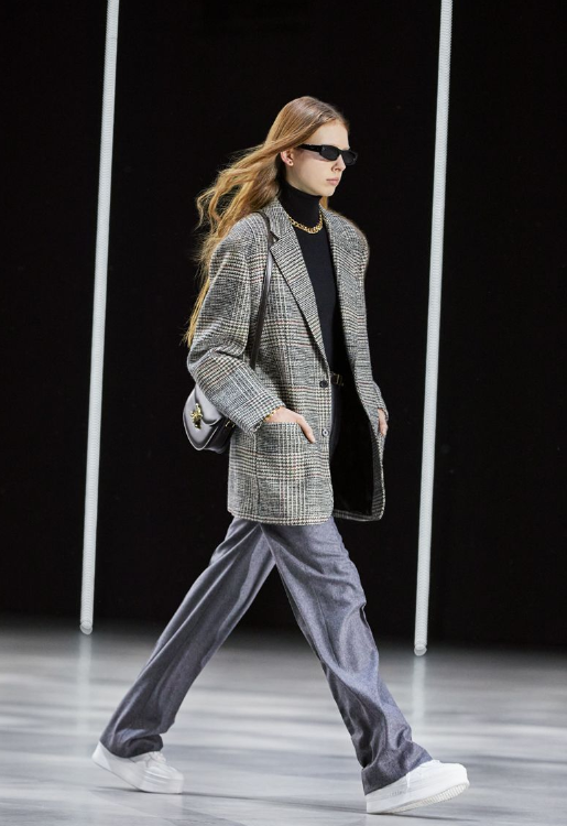 celine是什么牌子，celine是什么牌子中文怎么读（不买大牌也能穿衣显贵）