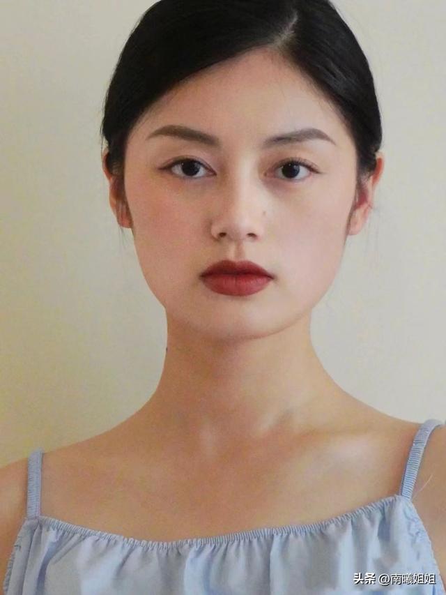 宽脸适合的发型，适合脸宽女生的刘海造型（看舒淇、王菲就知道）