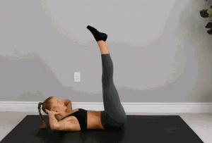 正确练习马甲线的方法是什么，马甲线训练技巧（雕刻好看的马甲线身材）