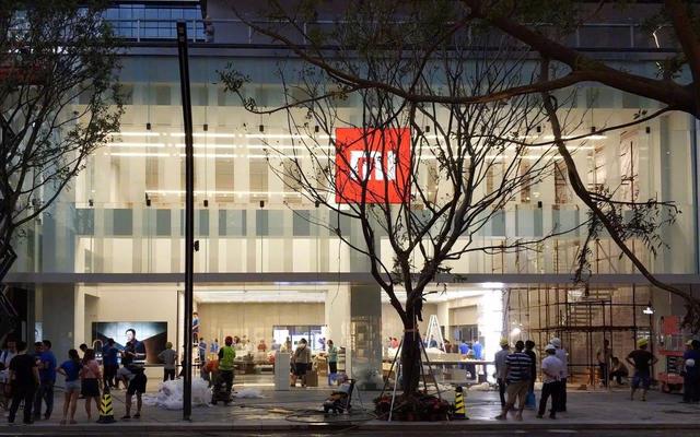 高仿手机网站有哪些，高仿手机有哪些品牌（小而美的魅族开始生产“山寨机”了）