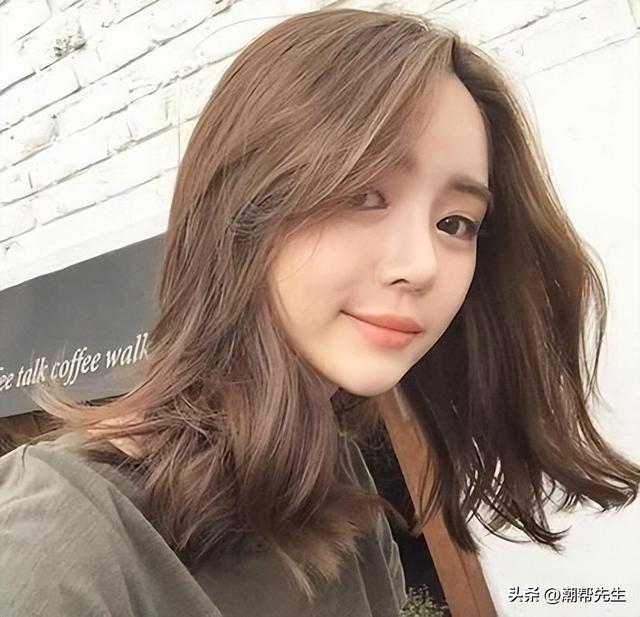 今年流行的这几个发色无敌显白，2023年流行这5种显白发色