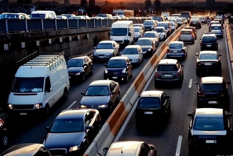 高考学校放几天假（2022五一劳动节高三和初三都休假吗）