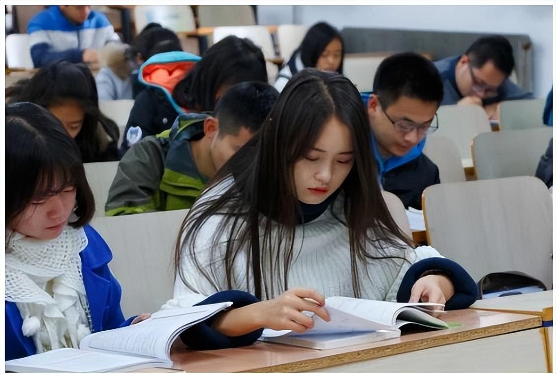 985学校和211排名表（2022全国高校排名前十强）