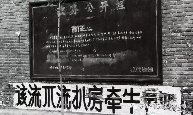 悍吏之来吾乡的之是什么意思，然课敛如故悍吏来吾乡（<61>——捕蛇者说）