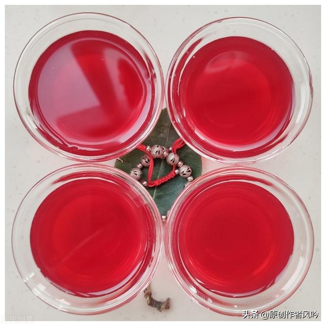 社会很单纯复杂的是人是什么歌，社会很单纯复杂的是人的歌名是什么（生活兵荒马乱）