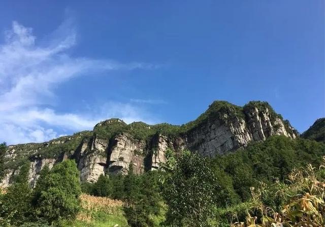 贵州旅游十大景点，贵州旅游十大景点排名千户苗寨（贵州十大冷门景点）