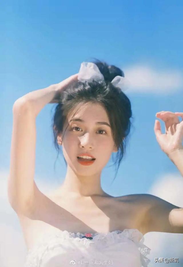 个性妩媚头像女，一点小性感 一点小妩媚微信（随便一张都是会被美少女们拿来做头像的程度）