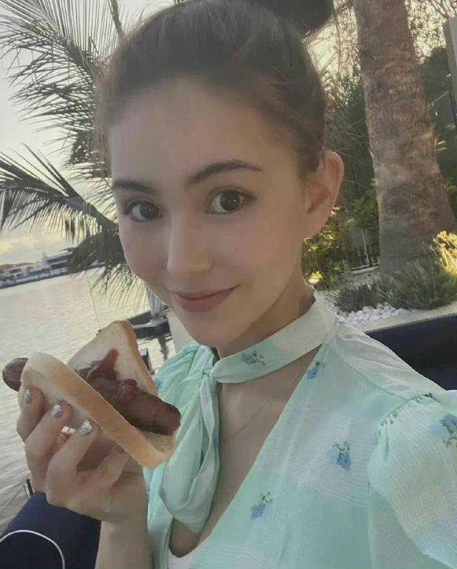 周杰伦三胎哪天出生，侯佩岑心酸发文承认老了