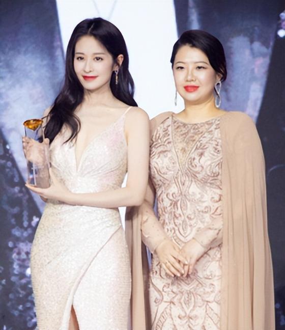 颖儿，颖儿个人资料简历（一身吊带裙尽显女人味图片）