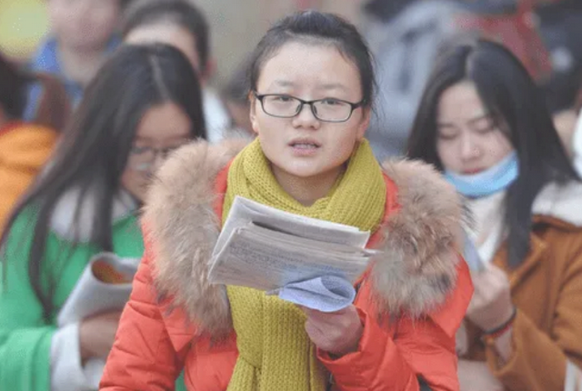 考研有必要吗，会计专业考研有必要吗（如果面前有一份月入8000的工作）