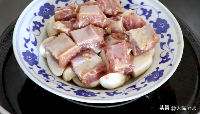 十大强碱性食物排名表，十大强碱性食物排名表 知乎（4种碱性食物要多吃）