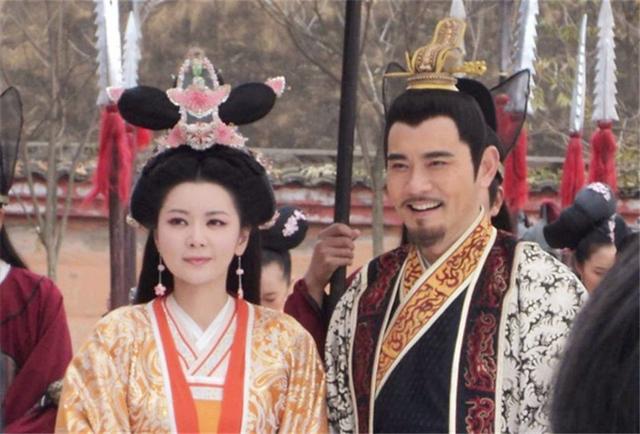 杨丽华的真实历史身份，历史上杨丽华是谁的孩子（历史上叫该名的三个女子）