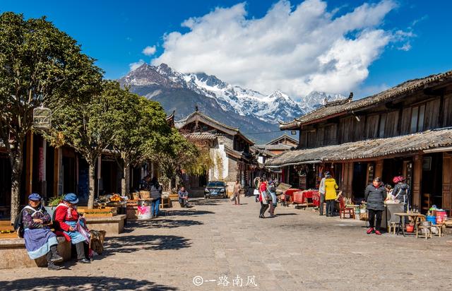 丽江古城有几个景点，丽江古城必去的几个景点（从绿意盎然到白雪皑皑）