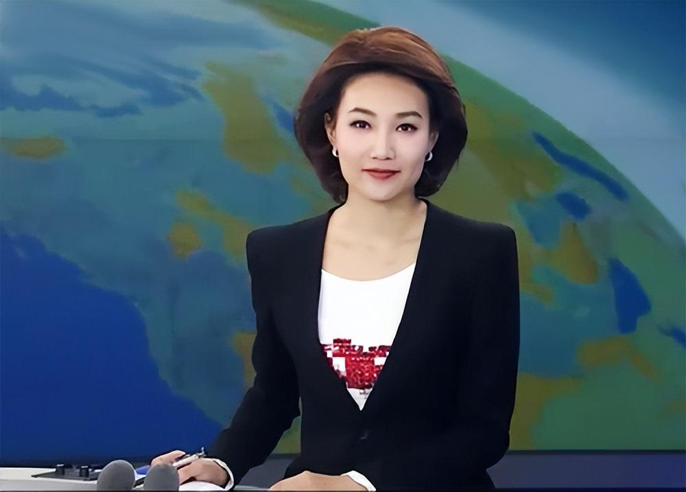 李梓萌主持人简历个人资料(44岁至今未婚) - 龙腾网