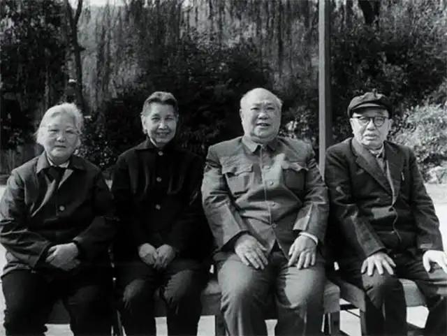 毕占云烈士纪念馆，毕占云（新中国首任省高院女院长）