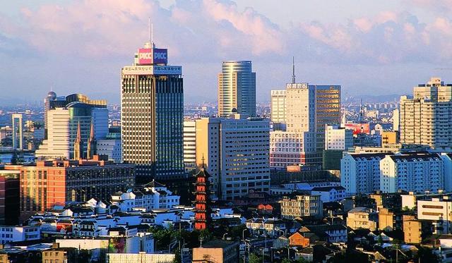 宁波市属于哪个省，宁波市是哪个省（为何“吞不下”116万人的舟山）