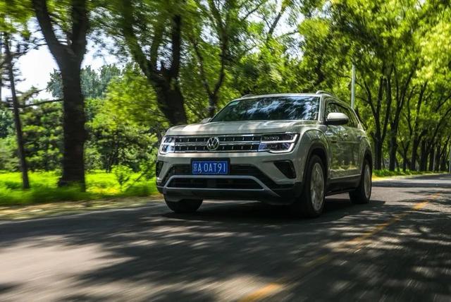 途昂油耗多少钱一公里，途昂每公里油耗多少钱（数字化升级的全新途昂）