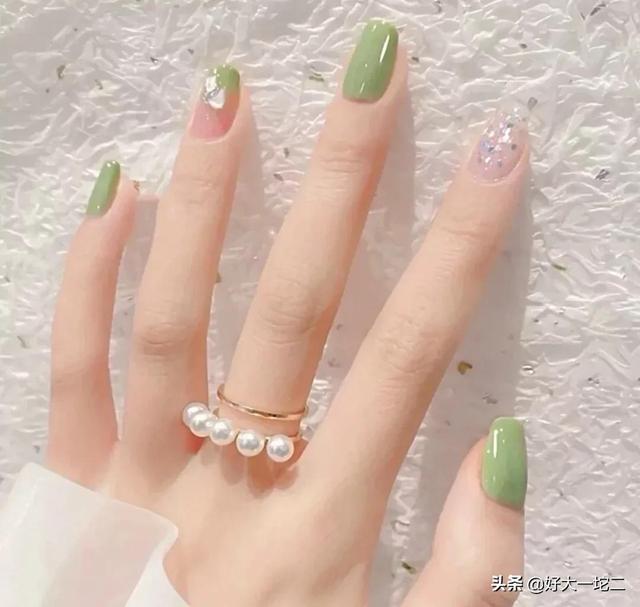 好看的显白的纯色美甲推荐，好看又显白系列美甲