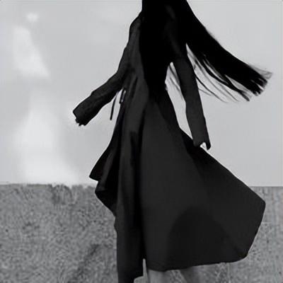 黑白风微信头像，黑白系微信头像（微信头像 ， 黑白伤感头像）