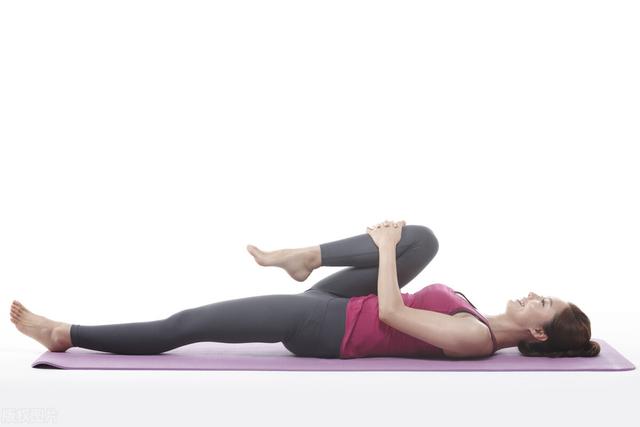 拉伸有什么好处，肌肉拉伸的好处和作用（一组拉伸训练）