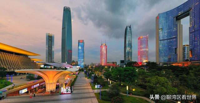 广东各市人口排名，广东省人口经济排行（广东的城市只有第一和第二）