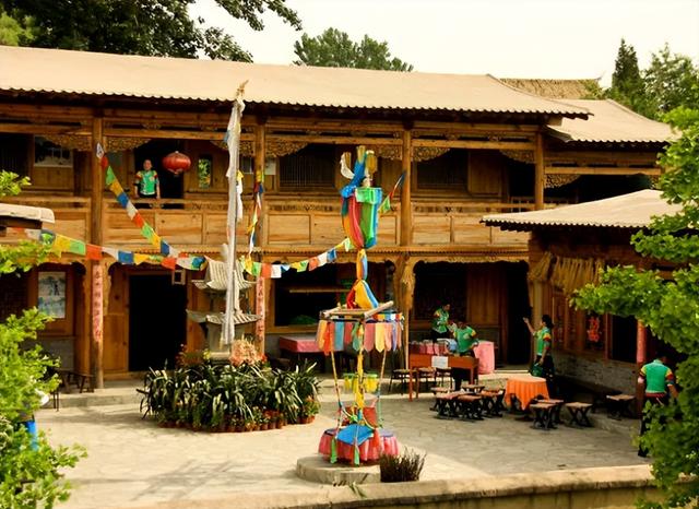 民族的主要特征是什么，民族特征属于什么（但你知道他们最具特色的建筑特色是什么吗）