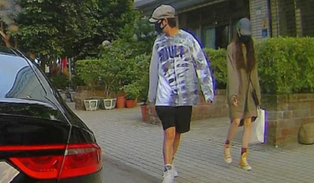陈柏霖带女友现身，美过明星！疑已领证，相恋十年约见家长