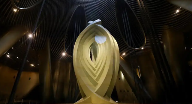 阻尼器的工作原理是什么，阻尼器的工作原理是什么呢（所有的高楼都在大风中摇曳）