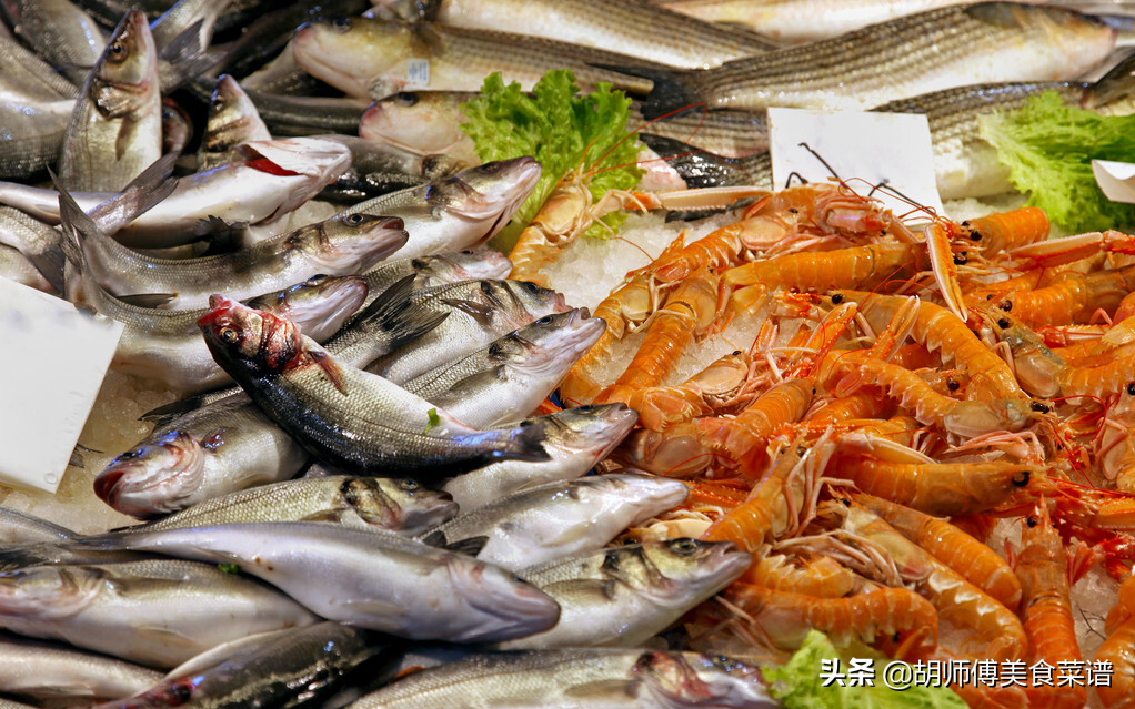 菜市场常见鱼类大全：挑选新鲜鱼的技巧与品种介绍，助你轻松选购优质食材