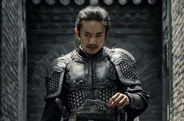 逆跌是什么意思，逆跌是什么意思是上涨还是下跌（满江红票房逆跌上热搜）