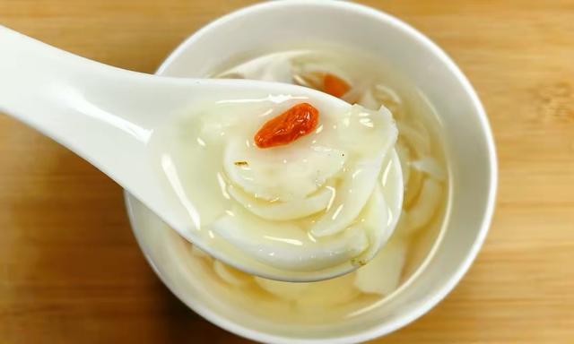 什么东西清肺最好，什么东西清肺效果最好（冬天要常吃）