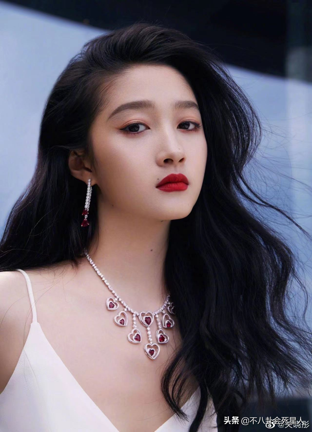 唇形分为哪几种及图片，唇形的种类（斗鸡眼、蒜头鼻、大扁嘴）