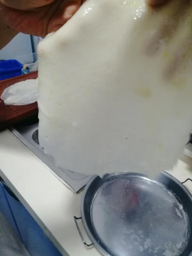 面皮和凉皮一样吗，凉皮和面皮的区别在哪（面皮）