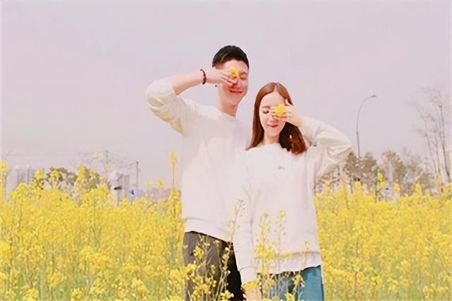 网恋怎么聊天培养感情，异地网恋怎么维持感情（网恋必聊的50个话题）